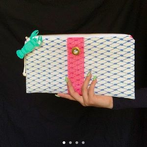 Alaina Marie clutch